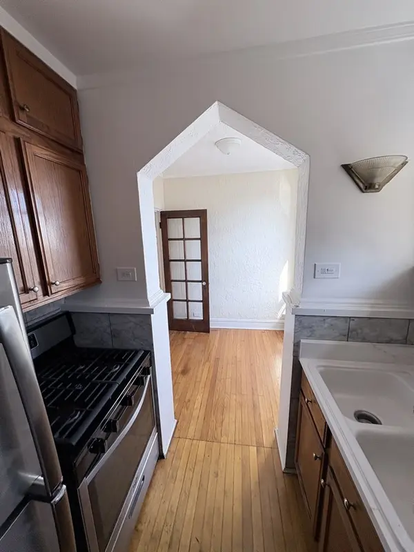 3205 Clarence AVE #D3, Berwyn, IL 60402
