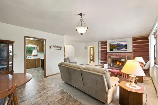 102 S Walnut ST, Sumner, IA 50674