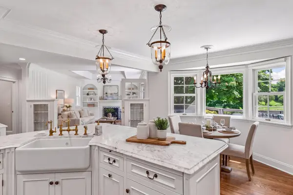 17803 Maple Hill RD, Wayzata, MN 55391