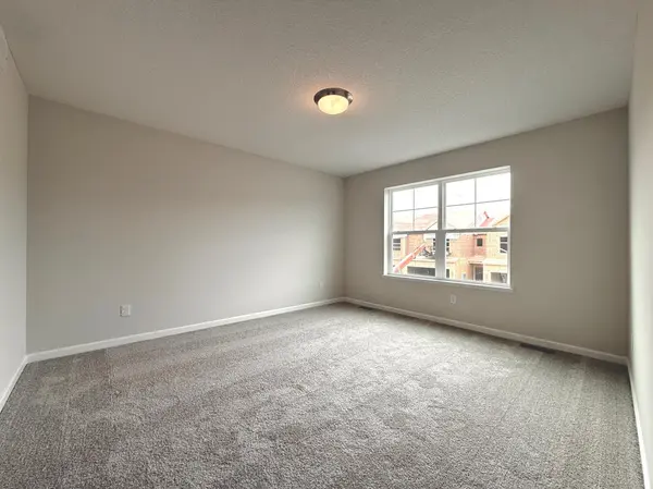 23158 Creekview CT, Rogers, MN 55374