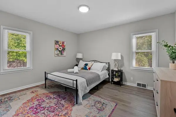 17323 Bay CIR, Minnetonka, MN 55391