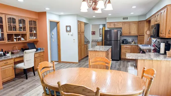 7723 Sunset TRL, Britt, MN 55710