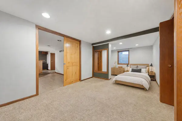 251 N Lincoln ST, Lake Crystal, MN 56055