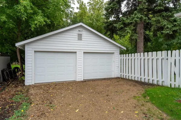 415 3rd AVE S, Moorhead, MN 56560