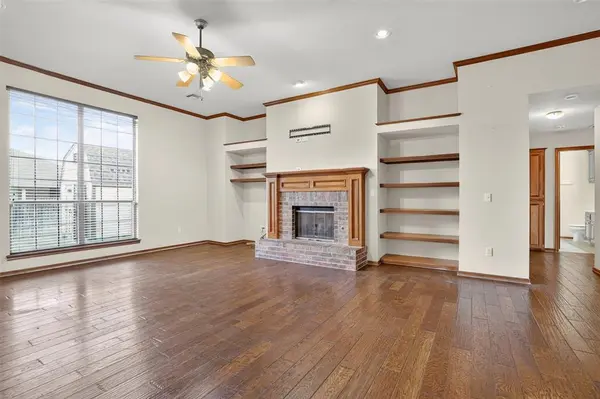 1717 Hemingway DR, Edmond, OK 73013