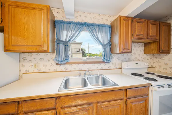 902 N LINWOOD AVE, Appleton, WI 54914