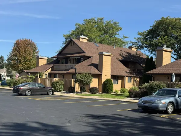 1345 W 18TH AVE, Oshkosh, WI 54902