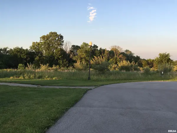 000 Bogey LN, Makanda, IL 62958-0000