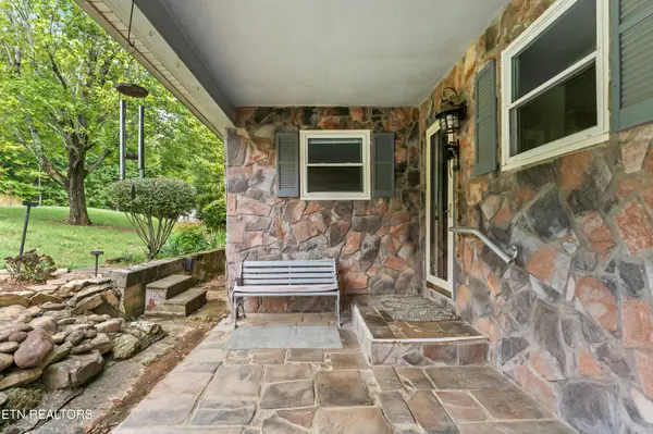 1629 Piney Point Rd, Spring City, TN 37381