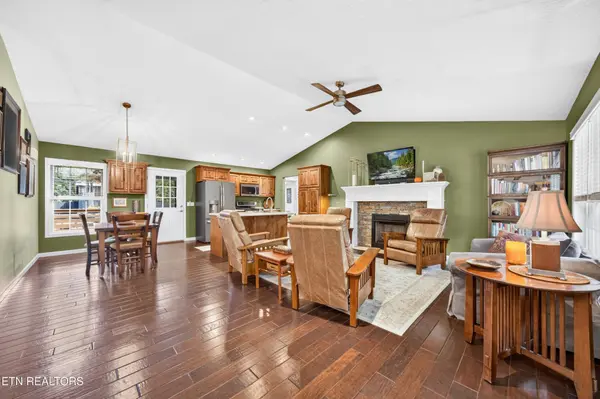 8165 Chief Red Cloud Drive, Crossville, TN 38572