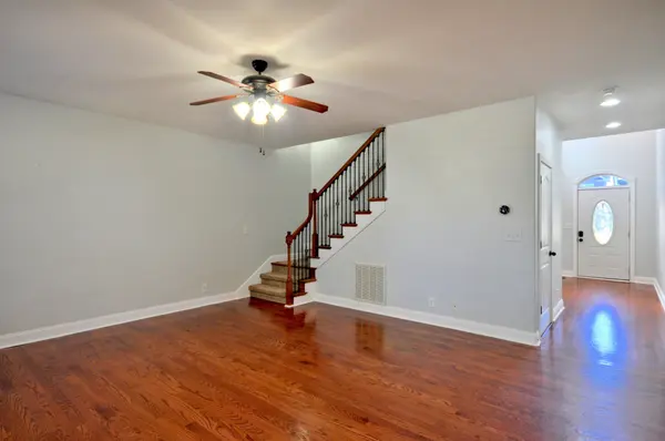 2398 Senseney Dr, Clarksville, TN 37042
