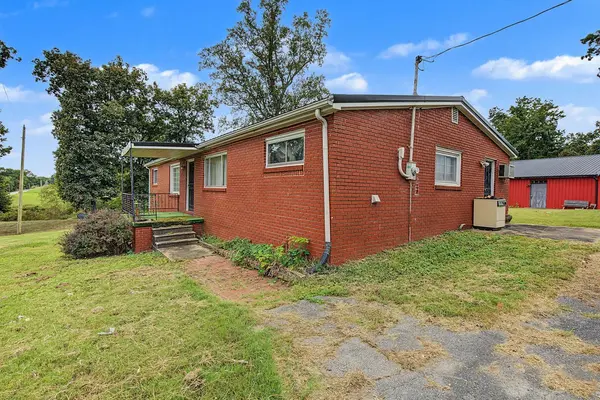 2585 Gracey Herndon Rd, Gracey, KY 42232