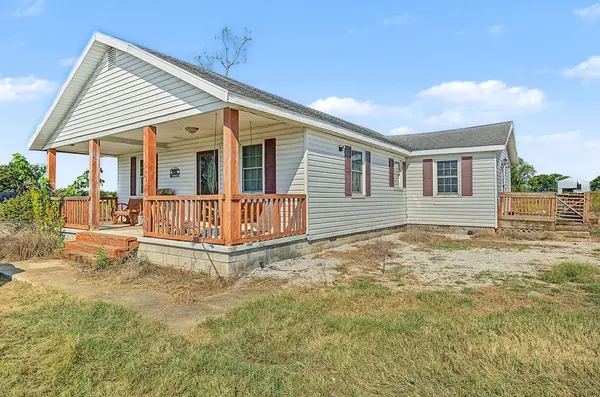 1720 Loop Ln, Gracey, KY 42232