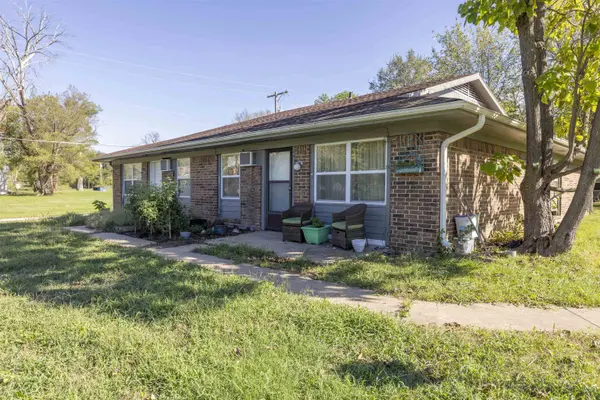 306 Kansas, Longton, KS 67352