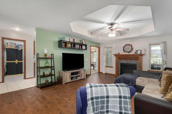 155 Cody DR, Rogersville, MO 65742