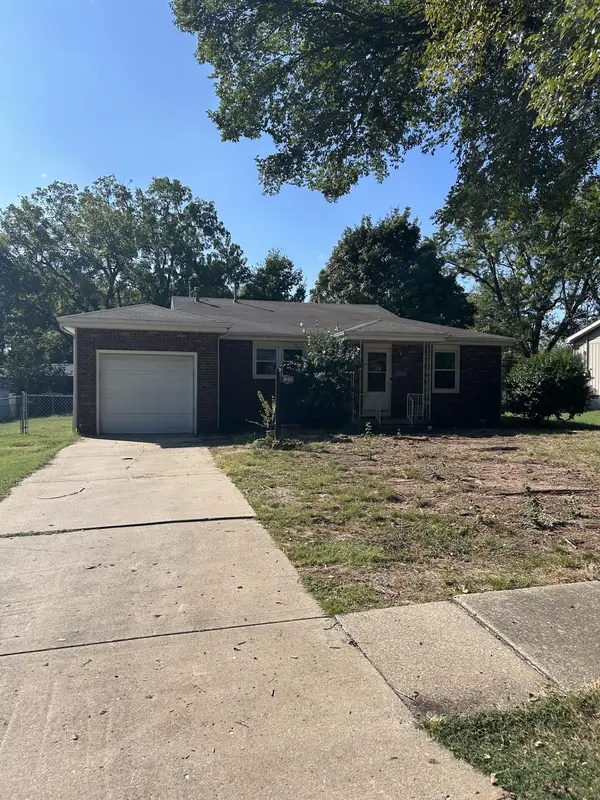 3039 S Parkview AVE, Springfield, MO 65804