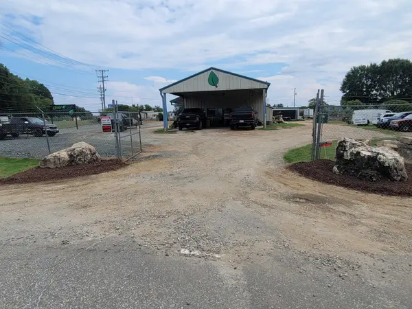 5301 Highway 9, Inman, SC 29349