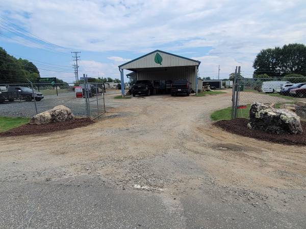 5301 Highway 9, Inman, SC 29349