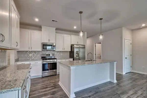 2056 Halton Oaks, Spartanburg, SC 29303
