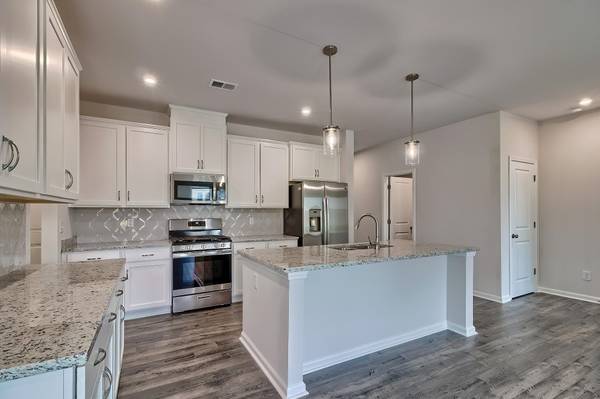 2056 Halton Oaks, Spartanburg, SC 29303