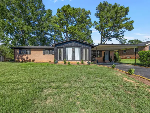 829 Duncan Bypass, Union, SC 29379-0000