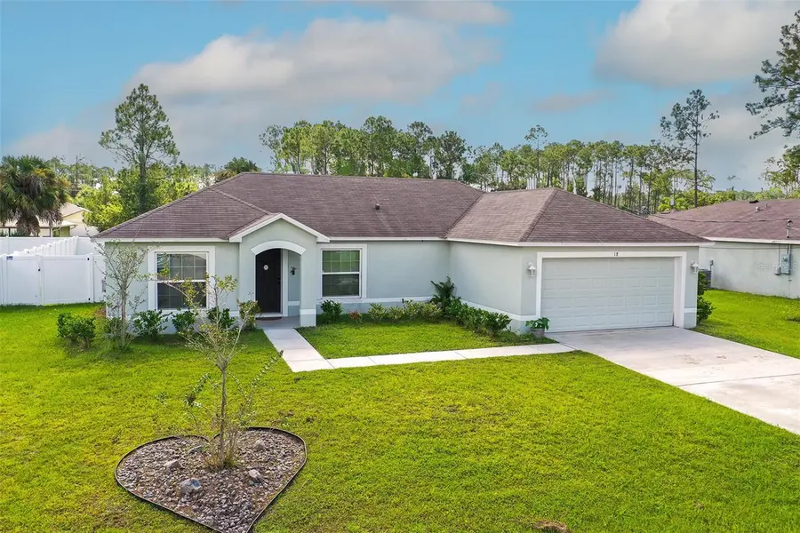 18 POST OAK LN, Palm Coast, FL 32164