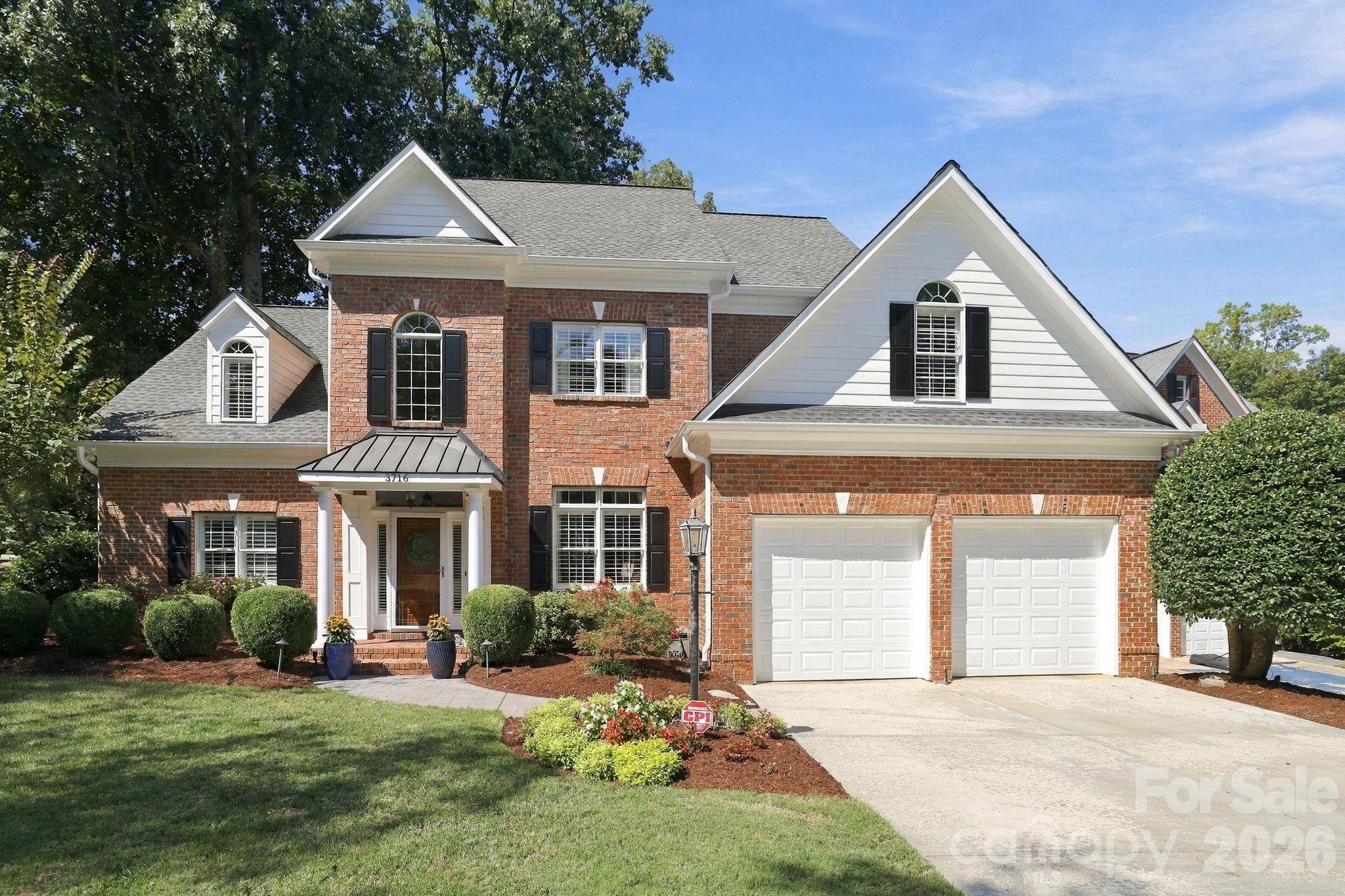 3716 Eastover Hills CT, Charlotte, NC 28211