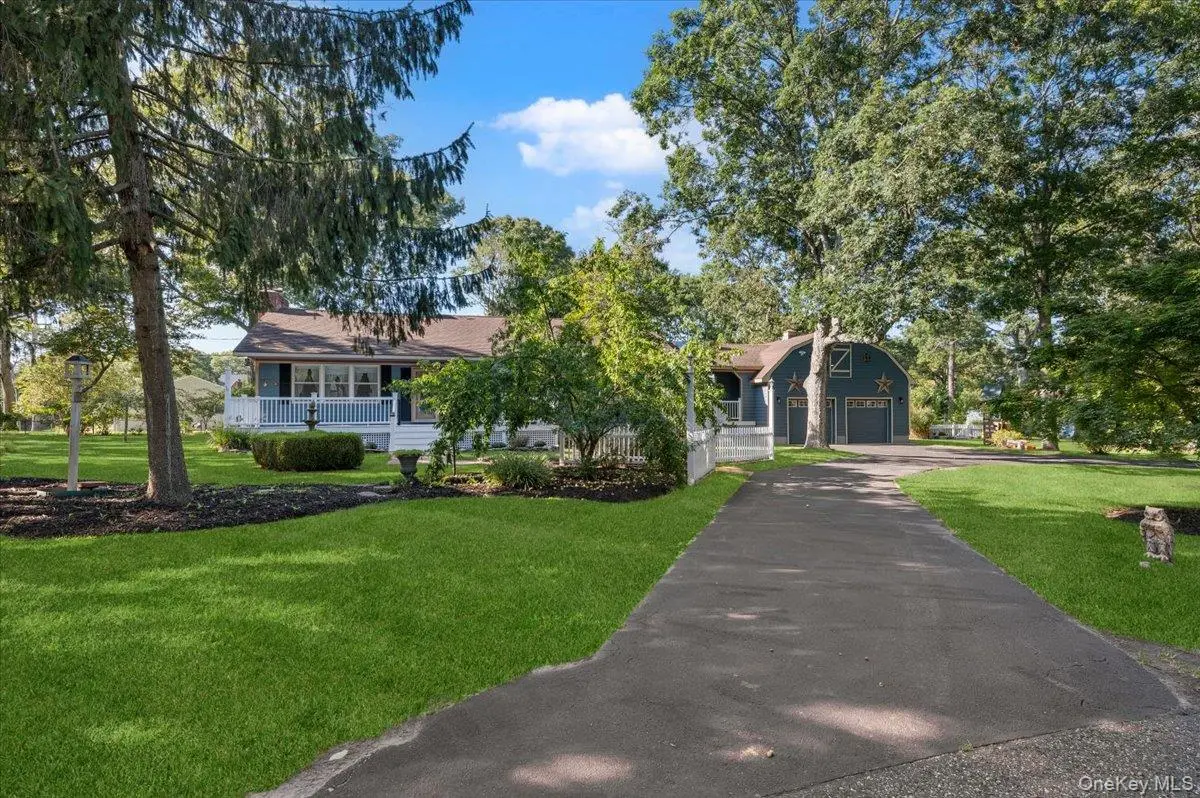 2000 Westphalia RD, Mattituck, NY 11952