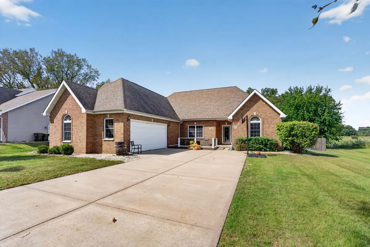 185 FAIRWAY DR, Essex, IL 60935