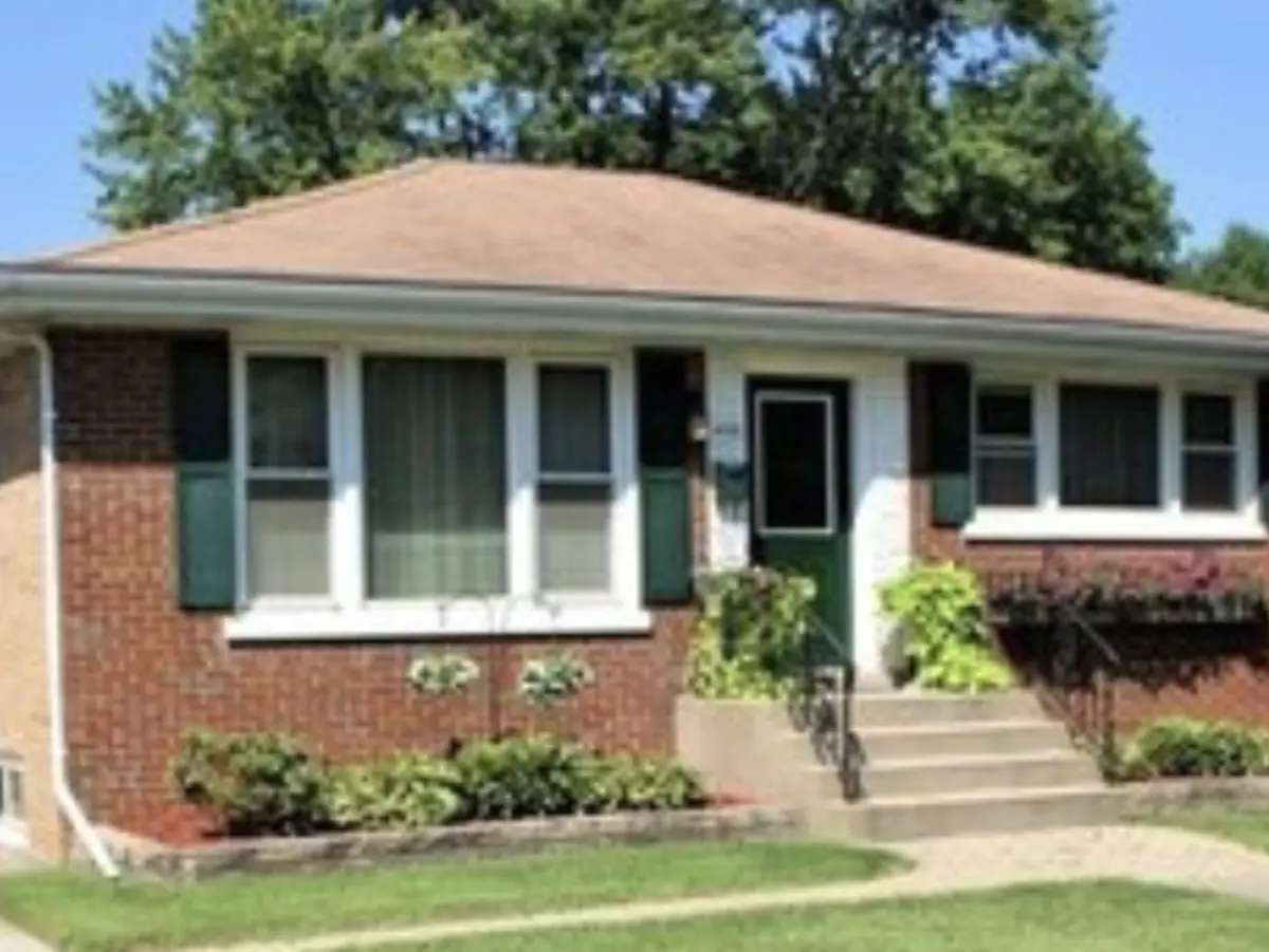 406 Broadview AVE, Hillside, IL 60162