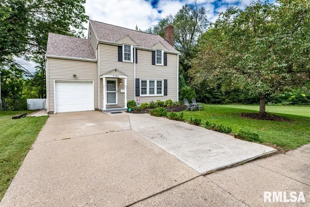 1707 W GILBERT AVE, Peoria, IL 61604