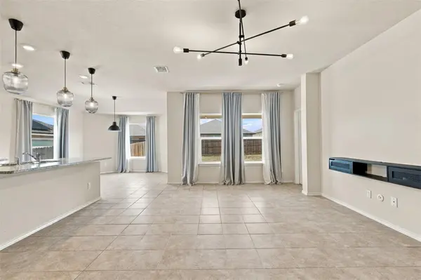 140 Rearden BLVD, Jarrell, TX 76537