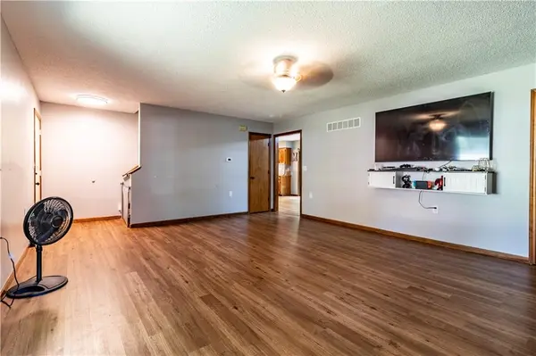 506 Swallow ST, Warrensburg, MO 64093
