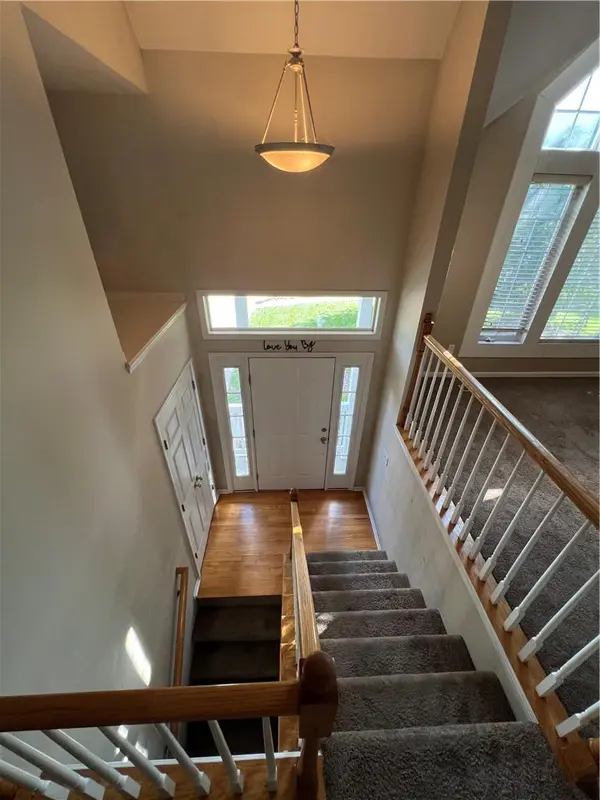 4217 N Devonshire DR, St Joseph, MO 64506