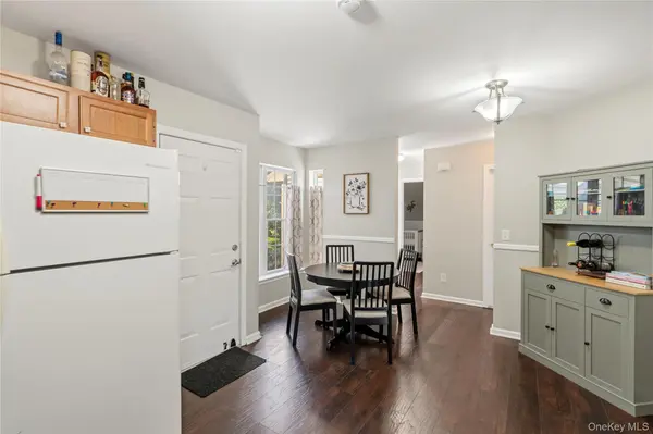 104 Sagaponack CT, Melville, NY 11747