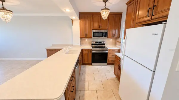 771 JOHN RINGLING BLVD #32FAIR, Sarasota, FL 34236
