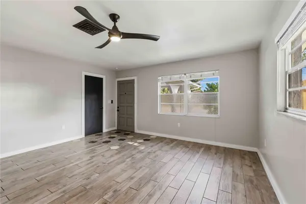 904 66TH AVE W, Bradenton, FL 34207