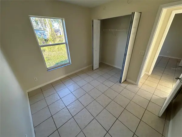 3005 HILLVIEW ST, Sarasota, FL 34239