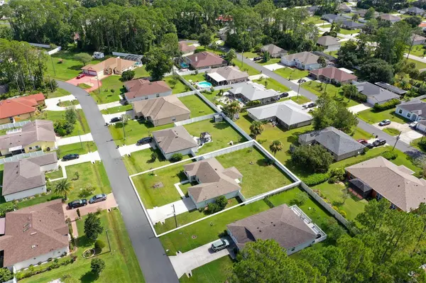 18 POST OAK LN, Palm Coast, FL 32164
