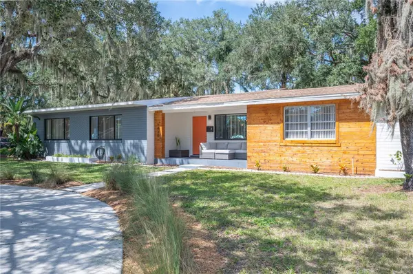 1430 E EDGEWOOD DR, Lakeland, FL 33803
