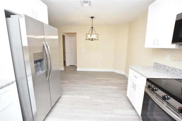 1111 MERCURY DR E #A, Lakeland, FL 33810
