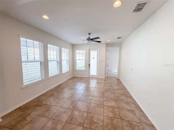 8231 LAUREATE BLVD, Orlando, FL 32827