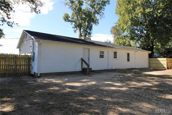 2307 Fair Street, Poplar Bluff, MO 63901