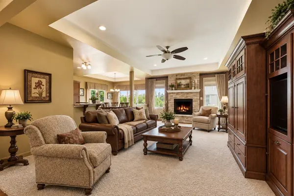 233 Willington WAY, Oswego, IL 60543