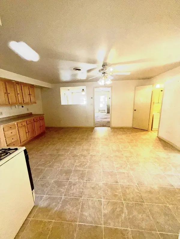 208 W Wapella ST, Minooka, IL 60447