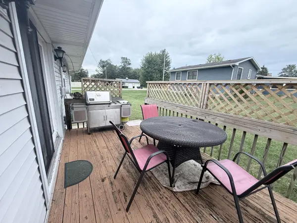 4835 W Hubeny, North Judson, IN 46366