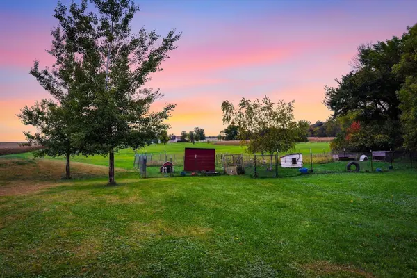 7680 Welcome RD, New Germany, MN 55367