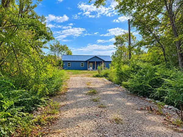 750 Gardenia RD, Broken Bow, OK 74728
