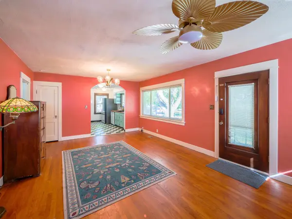 525 SE Side, Pullman, WA 99163