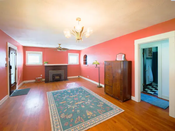 525 SE Side, Pullman, WA 99163